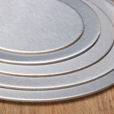 Direct Exquisite Food Grade Circle Cardboard Cake Paper Boards Round Silver Base Tray