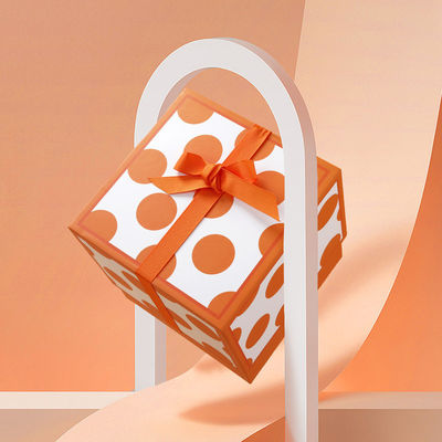 Embossing Deluxe Square Gift Box With Candy Cover And Flowers Printing