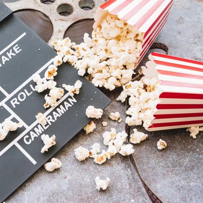 Customized Snack Popcorn Potato Chip Bags and Chips Candy Bread Boxes for Cinema Takeout
