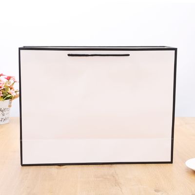 Luxury Custom Gift Bags Packaging Shopping Bag With Customer'S Demands Thickness