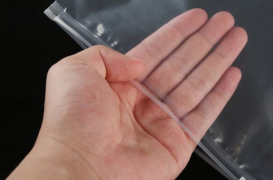 Eco-friendly Zip Lock and Bag With Valve for Customized Printed Packaging Tshirt Clothes